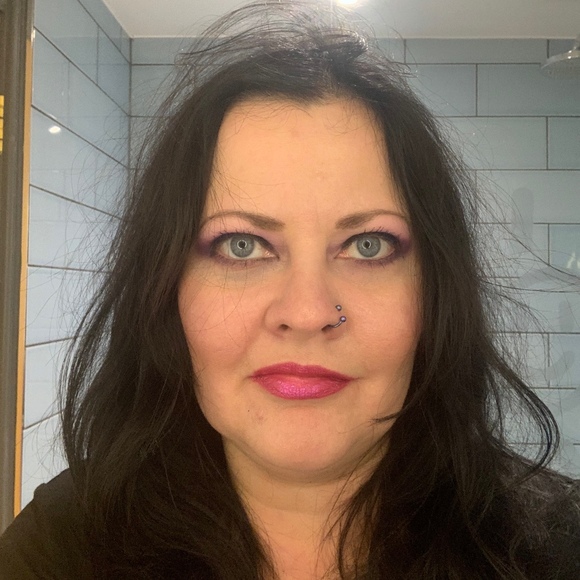 Meet your Posher, Sherry - Picture 1 of 1